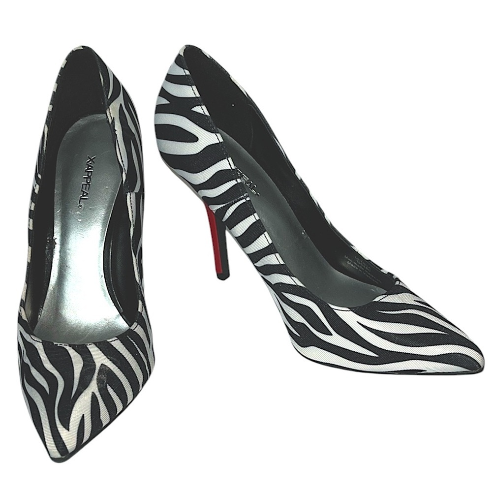 X-Appeal pointy toe zebra print fabric red stilleto 4" heel pump Sz 7
